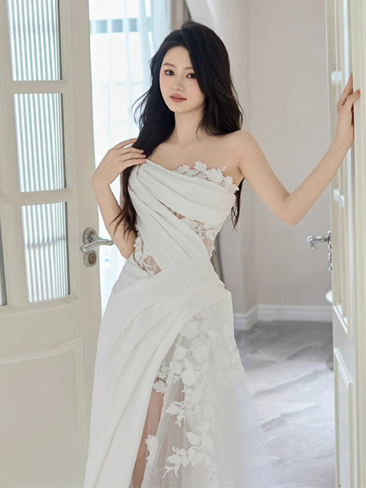 Standout One Shoulder Satin Wedding Dress Appliques Tulle Sheath Bridal Dress AP6987