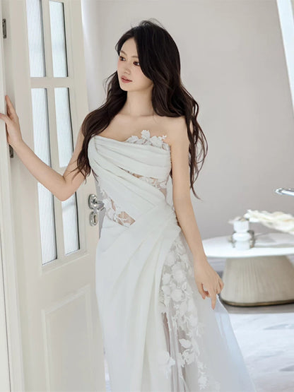 Standout One Shoulder Satin Wedding Dress Appliques Tulle Sheath Bridal Dress AP6987