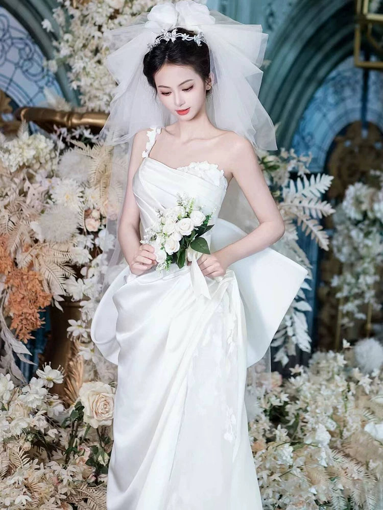 Ornate One Shoulder Sheath Satin Wedding Dress With Bow Train Appliques Tulle Bridal Dress AP6990