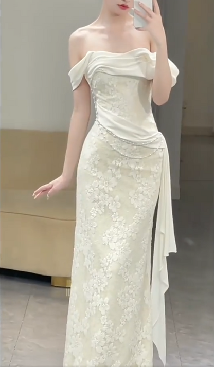 Luxurious Mermaid Off-Shoulder Wedding Dress Appliques Beading Bridal Dress AP6993