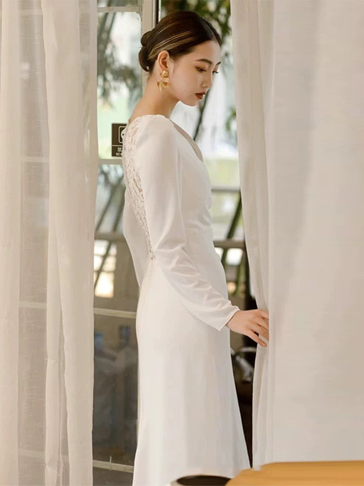 Sheen Sheath V Neck Satin Wedding Dress Long Sleeve Appliques Slit Bridal Outfit AP7004
