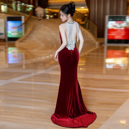 Glamorous Beaded Halter Neck Prom Dress Red Velvet Mermaid Evening Dress AP7008