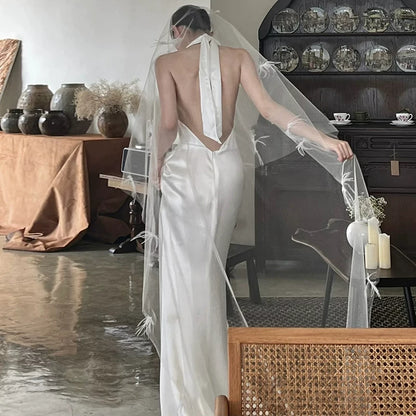 Novelty Backless Satin Wedding Dress Sheath Halter Neck Bridal Dress AP7009