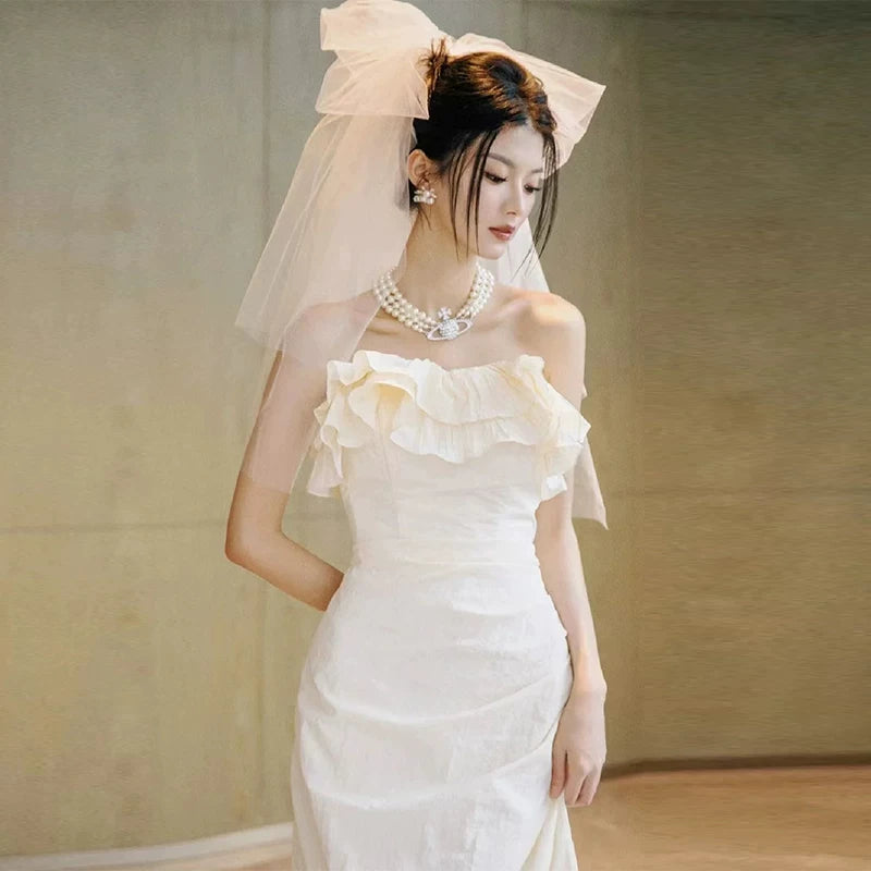 Fashionable Strapless Mermaid Wedding Dress Ruffles Slit Bridal Outfit AP7011
