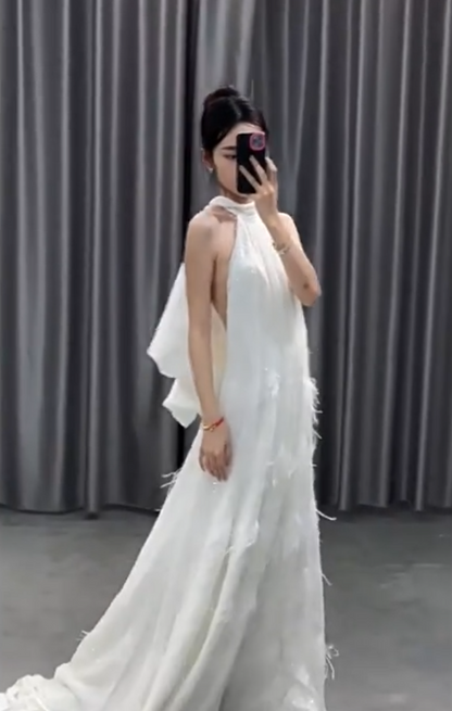 Minimalist Halter Neck A-Line Wedding Dress Feather Sequins Bridal Dress AP7013