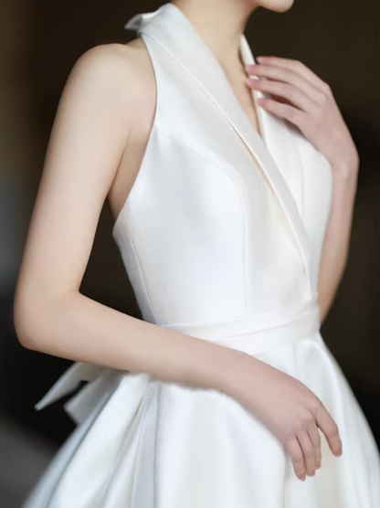 Simple Halter Neck A-Line Wedding Dress Backless Satin Bridal Dress AP7014