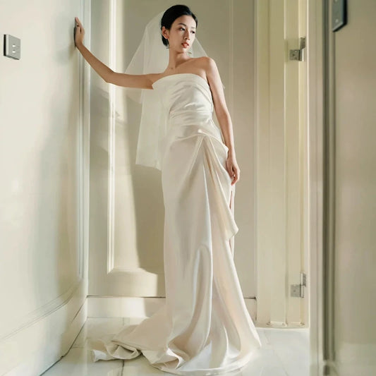 Stylish Strapless Sheath Wedding Dress With Slit Pleated Satin Bridal Dress AP7018