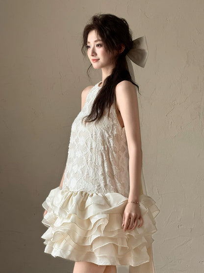 Modern Ivory Homecoming Dress Halter Neck Hoco Outfit Ruffles Tiered A-Line Birthday Gown AP7028