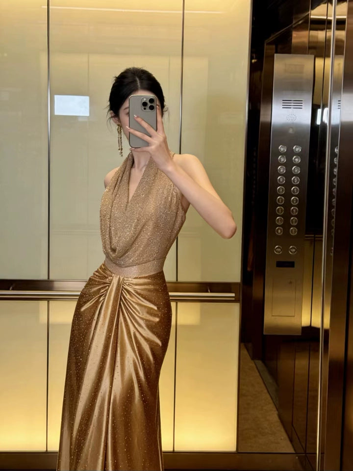 Y2K Style A-Line Gold Prom Dress Ruched Halter Neck Sequins Evening Gowns AP7037