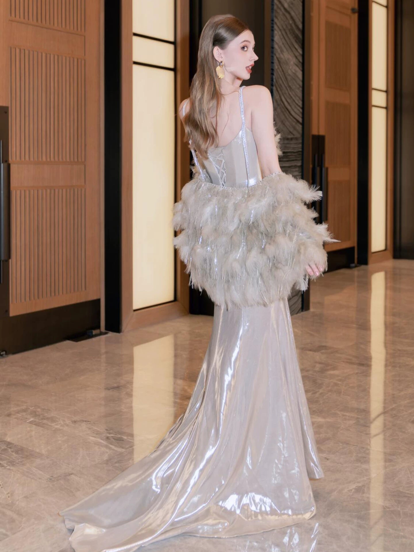 Eye-Catching Spaghetti Straps Champagne Prom Dresses With Shawl Mermaid Evening Dress AP7059