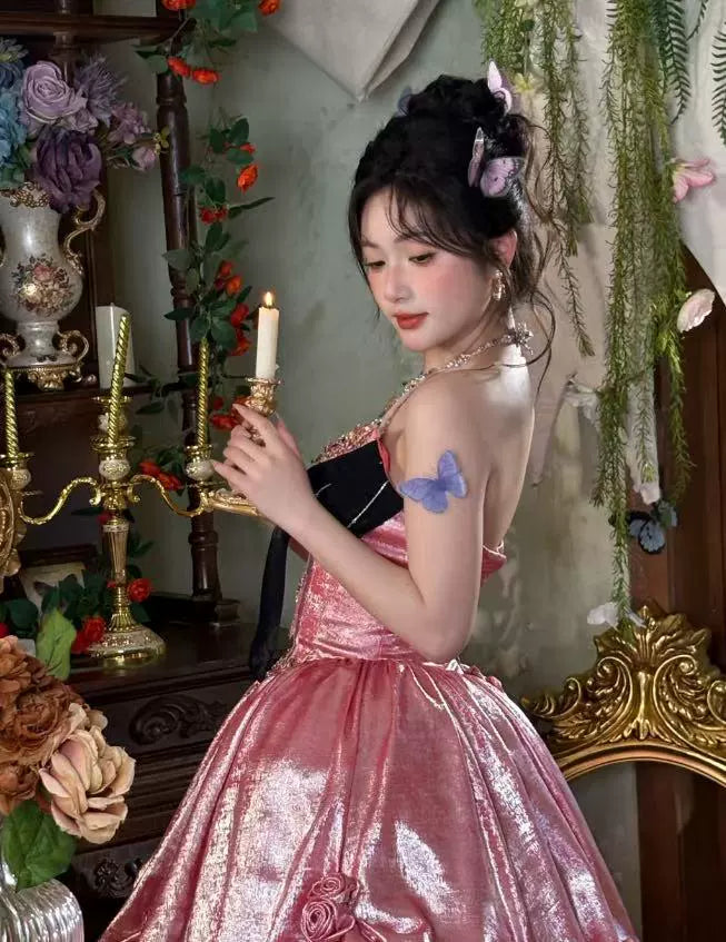 Victorian-Inspired A-Line Appliques Pink Prom Dress Beaded Halter Neck Evening Gowns AP7063