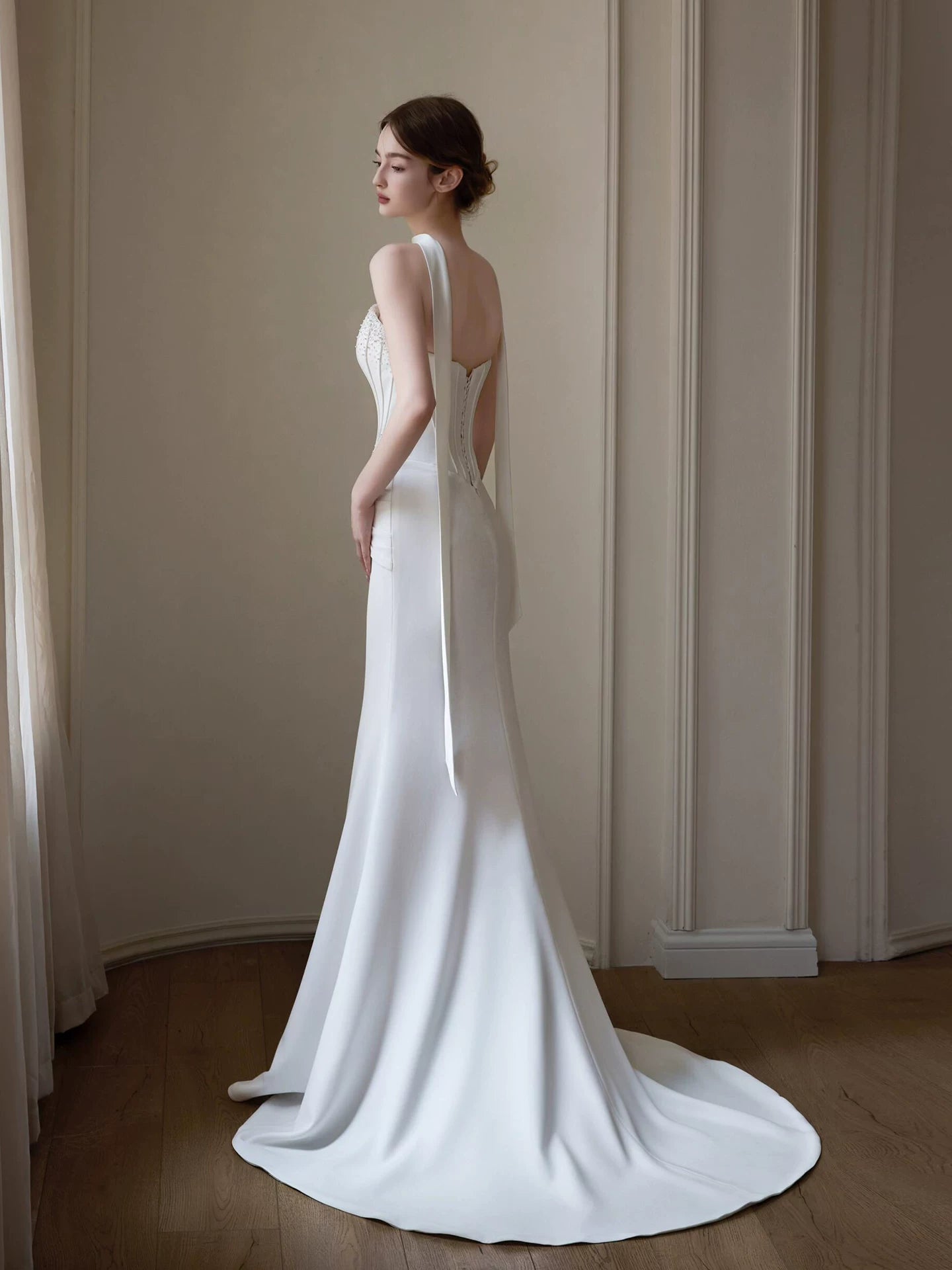Standout Strapless Mermaid Wedding Dress With Scarf Sequins Satin Bridal Outfit AP7070