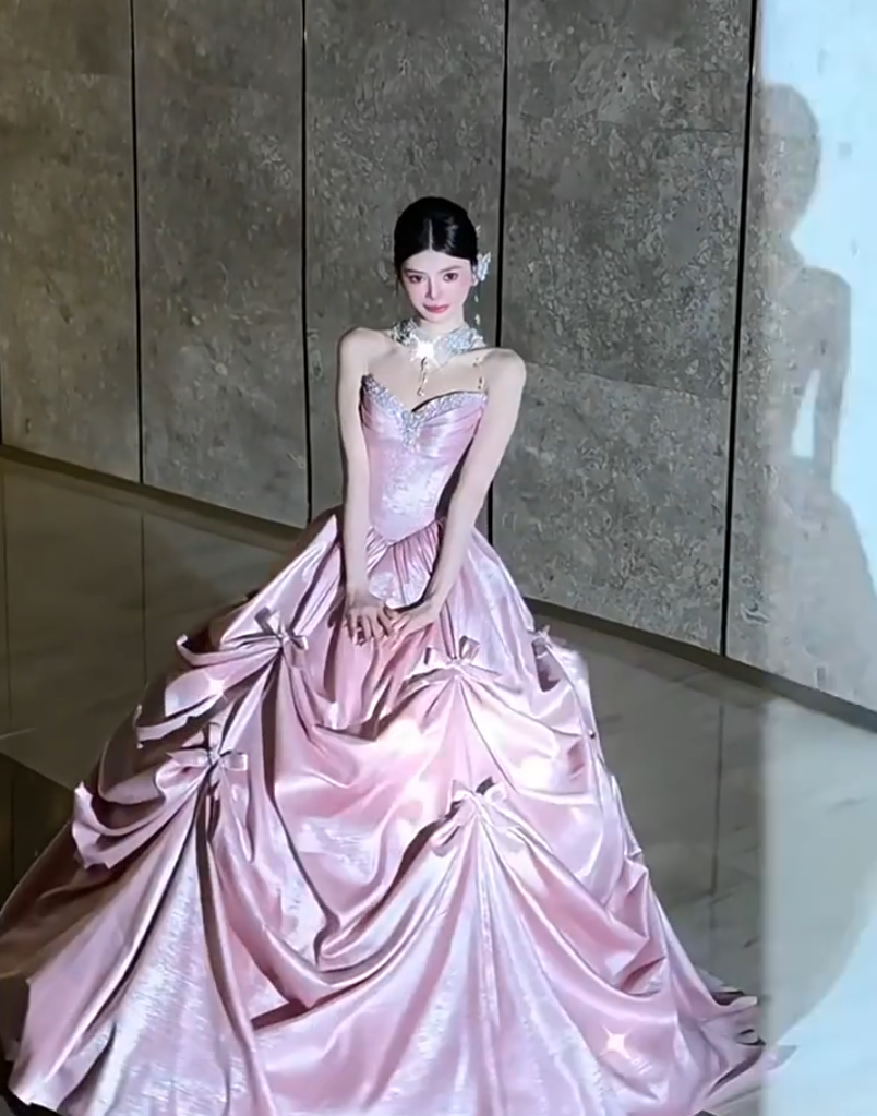 Romantic Strapless Pink Prom Dress Bow Beading A-Line Formal Dress AP7072