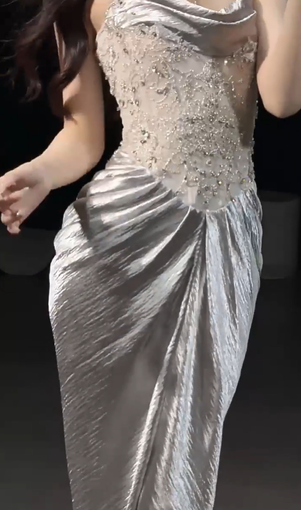 Luxury Strapless Silver Prom Dress Sequins Sheath Slit Evening Dress AP7077
