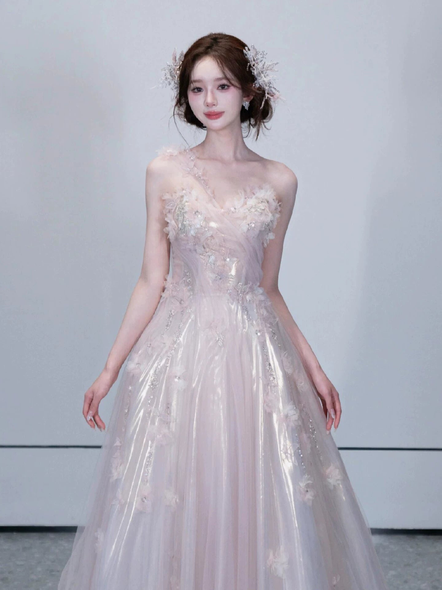 Sweet One Shoulder A-Line Prom Dress Appliques Sequins Tulle Evening Dress AP7081