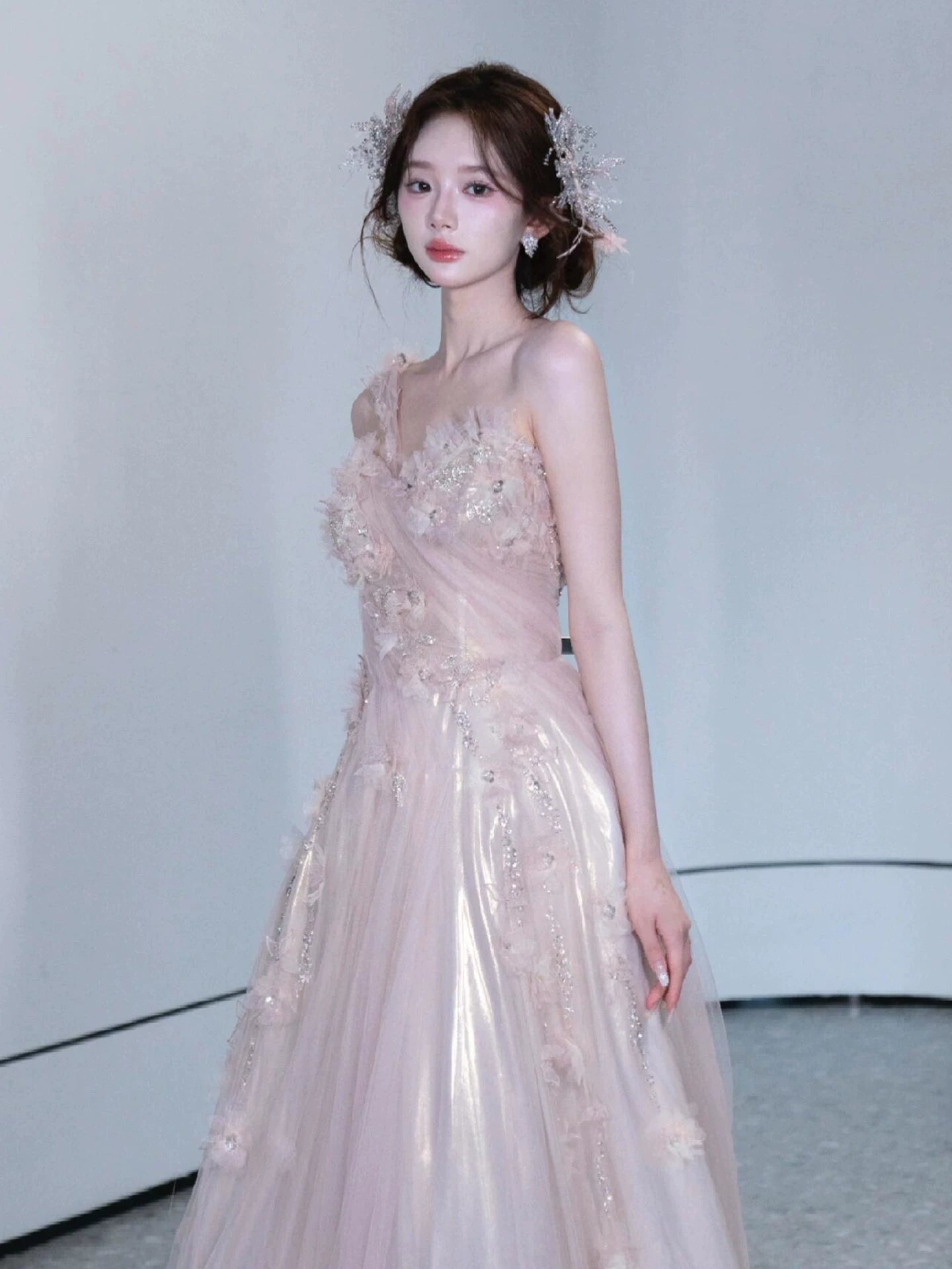 Sweet One Shoulder A-Line Prom Dress Appliques Sequins Tulle Evening Dress AP7081
