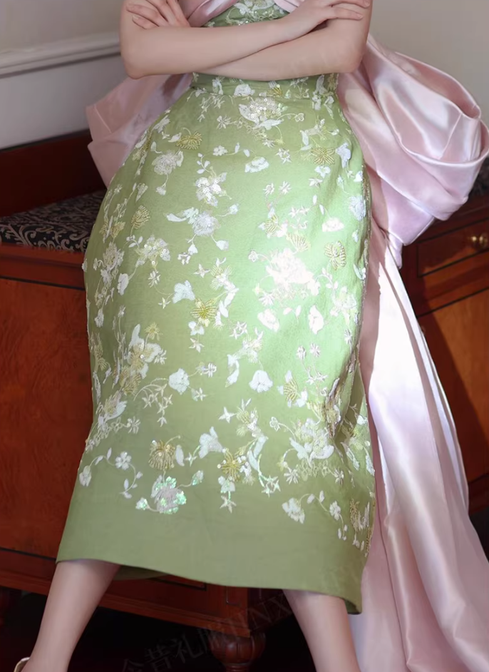 Novelty Applique Green Prom Dress With Bow Train Sequins Floral A-Line Formal Gowns AP7097