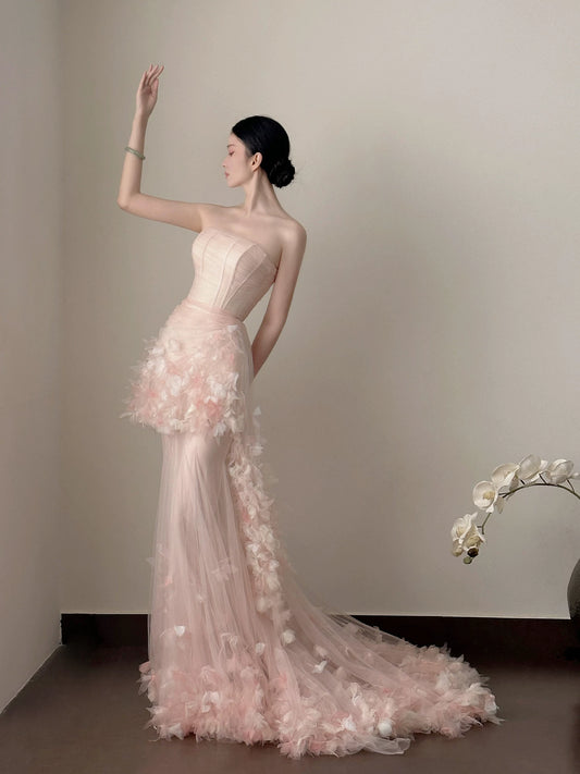 Charming Tulle Mermaid Pink Prom Dress Strapless Appliques Tiered Evening Dress AP7102
