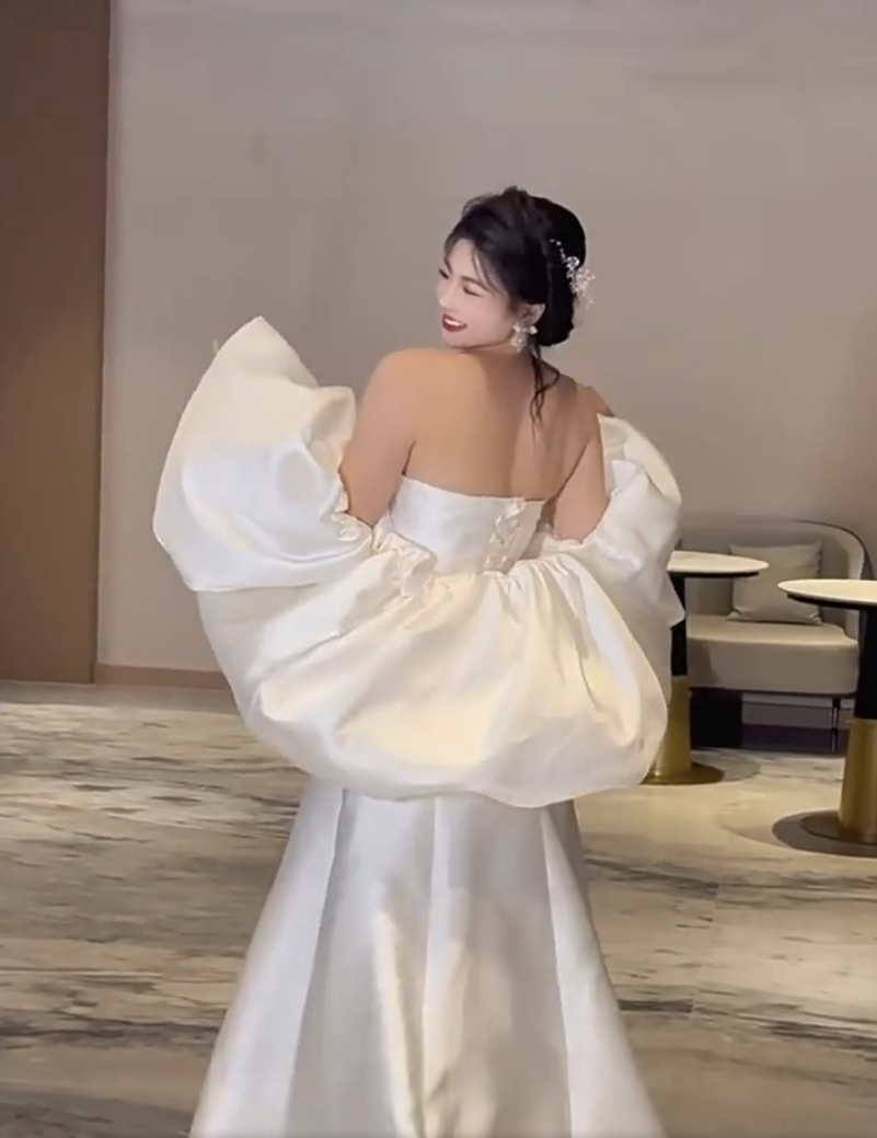 Adorable Strapless A-Line Wedding Dress With Shawl Appliques Satin Bridal Dress AP7105
