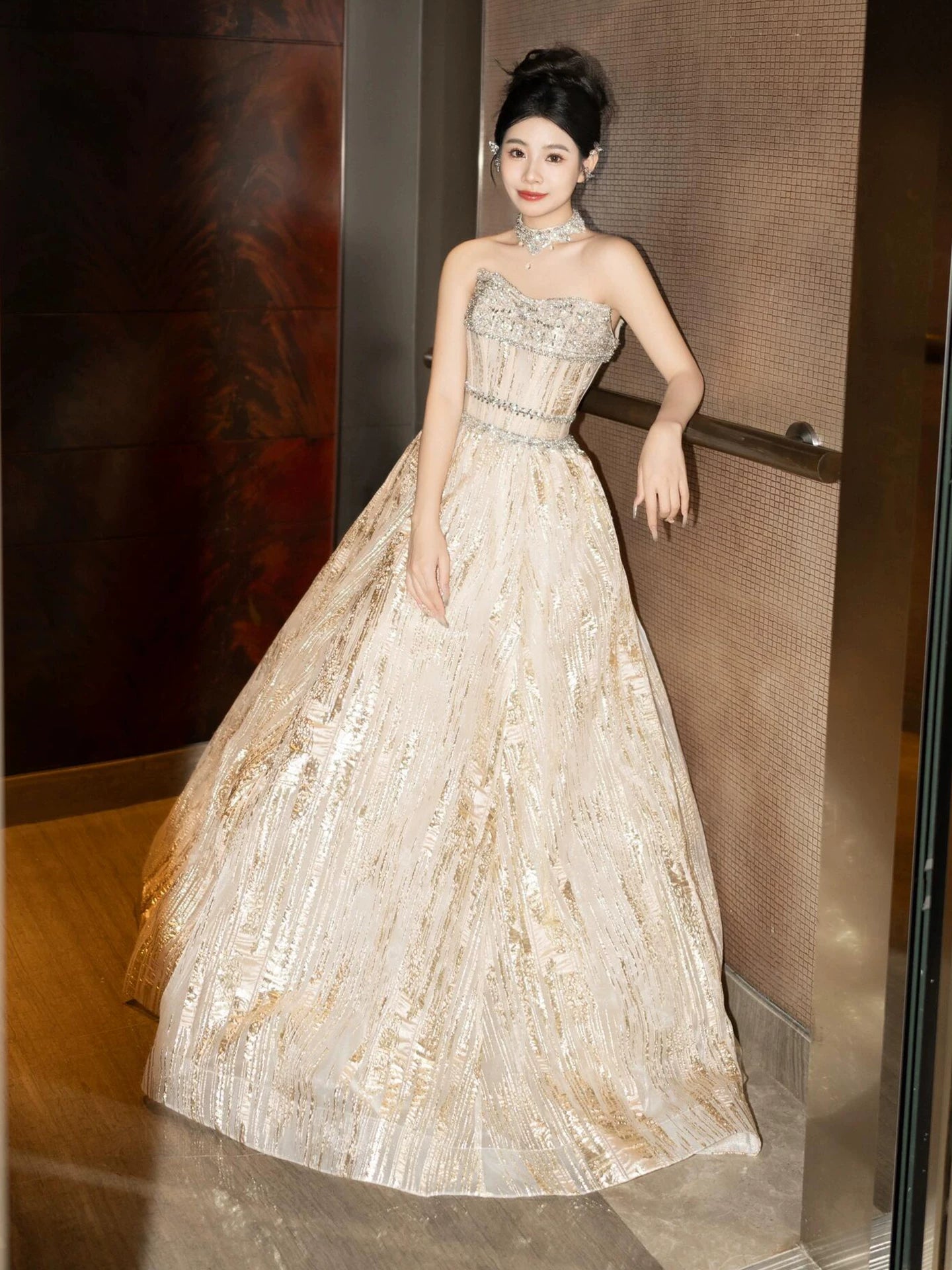 Bling Strapless Champagne Prom Dress Beading A-Line Formal Gowns AP7107