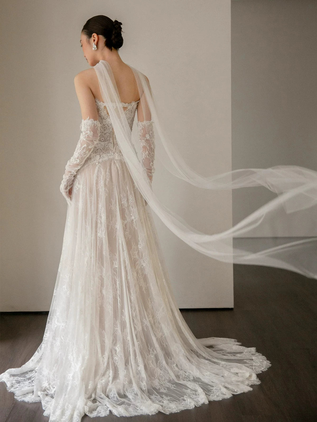 Minimalist Strapless A-Line Wedding Dress Lace Beads Bridal Outfit AP7112