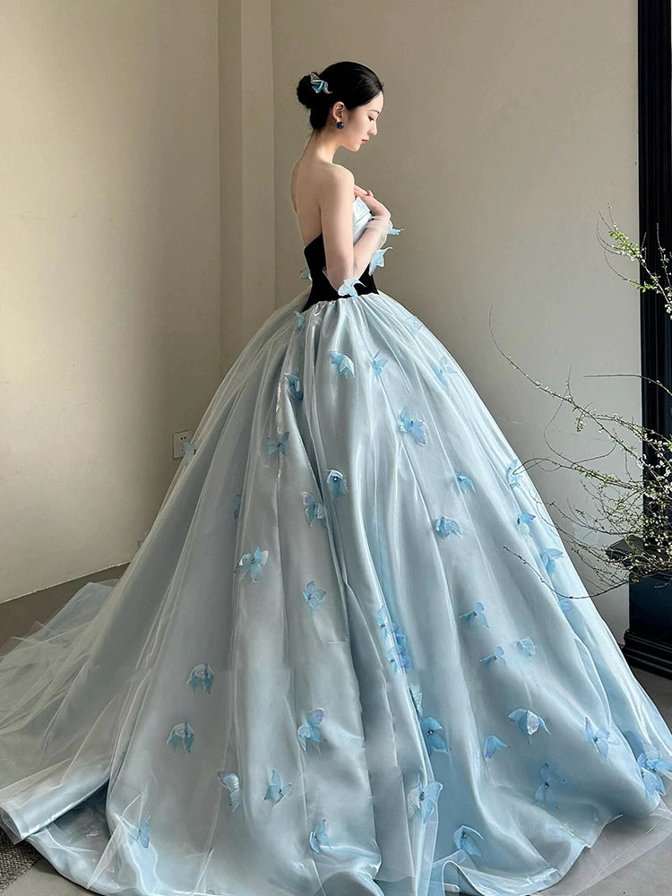 Delicate Strapless Beads Black Bodice Prom Dress Blue Appliques Ball Gown A-Line Evening Dresses AP7122