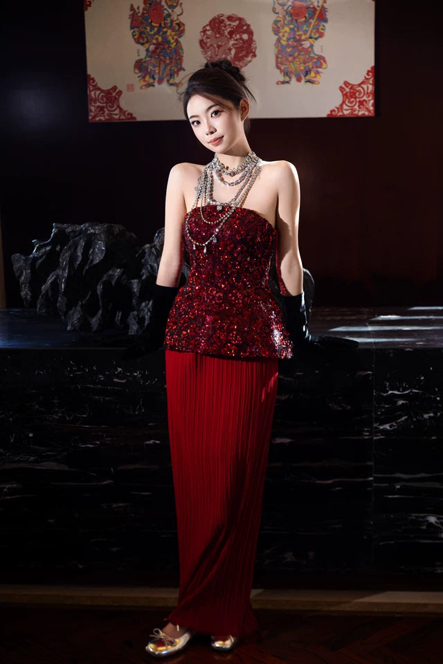 Hottie Strapless Sheath Prom Dress Red Sequins Pleated Evening Dress AP7130