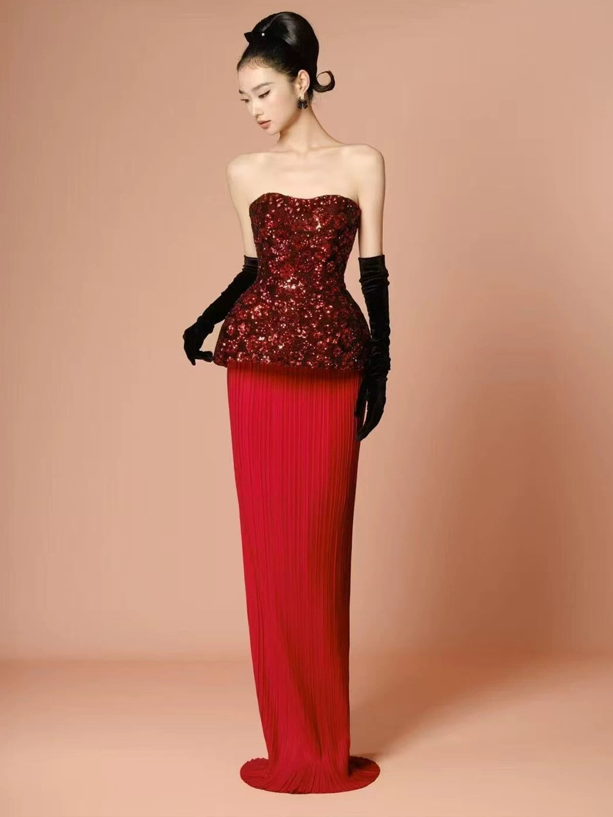 Hottie Strapless Sheath Prom Dress Red Sequins Pleated Evening Dress AP7130