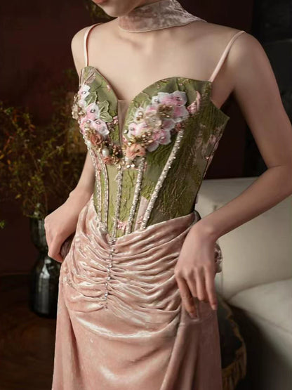 Beautiful Spaghetti Strap Mermaid Prom Dress Beading Appliques Evening Dress AP7133