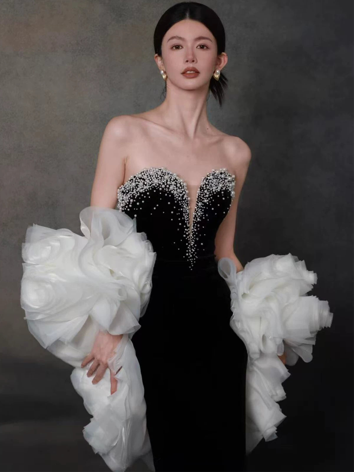 Enchanting Beads Mermaid Prom Dress With Shawl Sweetheart Neck Velvet Formal Dress AP7134