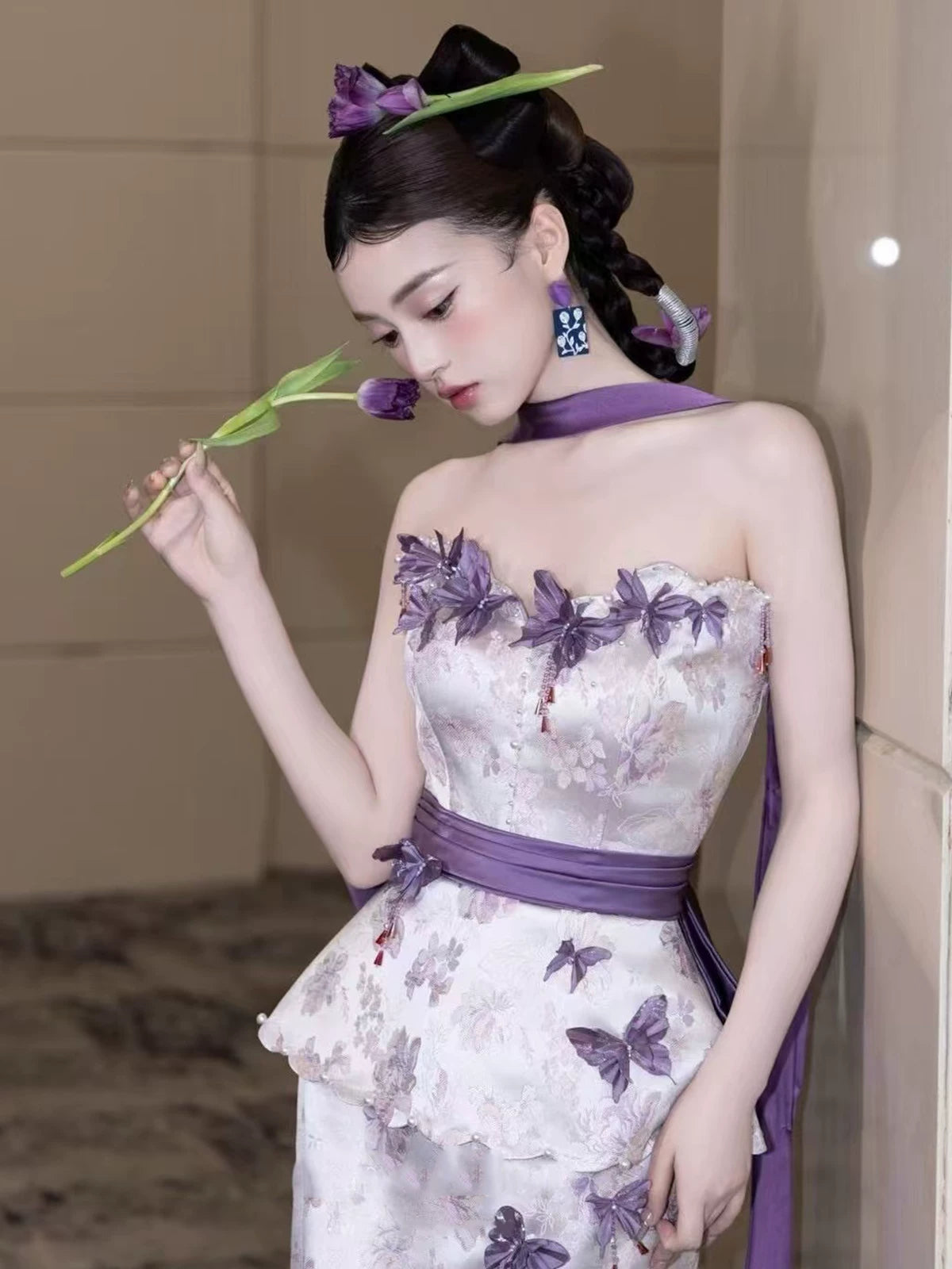 Wonderful Strapless Sheath Purple Prom Dress With Scarf Appliques Beads Evening Dress AP7136
