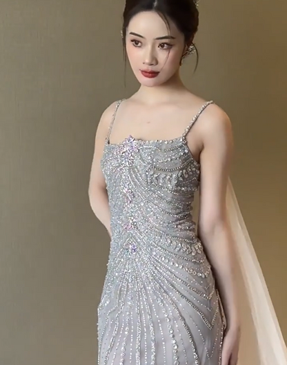 Splendid Spaghetti Strap Mermaid Grey Prom Dress Beading Sequins Tulle Evening Dress AP7140