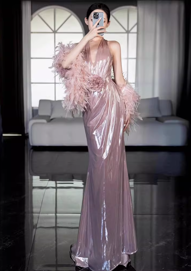 Victorian-Inspired Halter Neck Pink Prom Dress With Shawl Satin Appliques Mermaid Evening Dress AP7149
