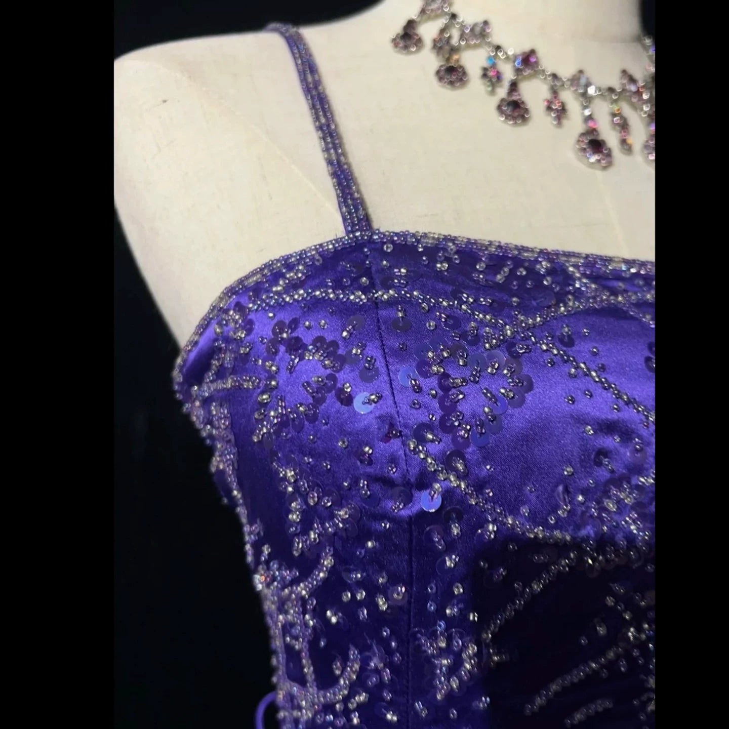 Romantic Spaghetti Strap Beaded Purple Prom Dress Sequins Mermaid Evening Dress AP7158