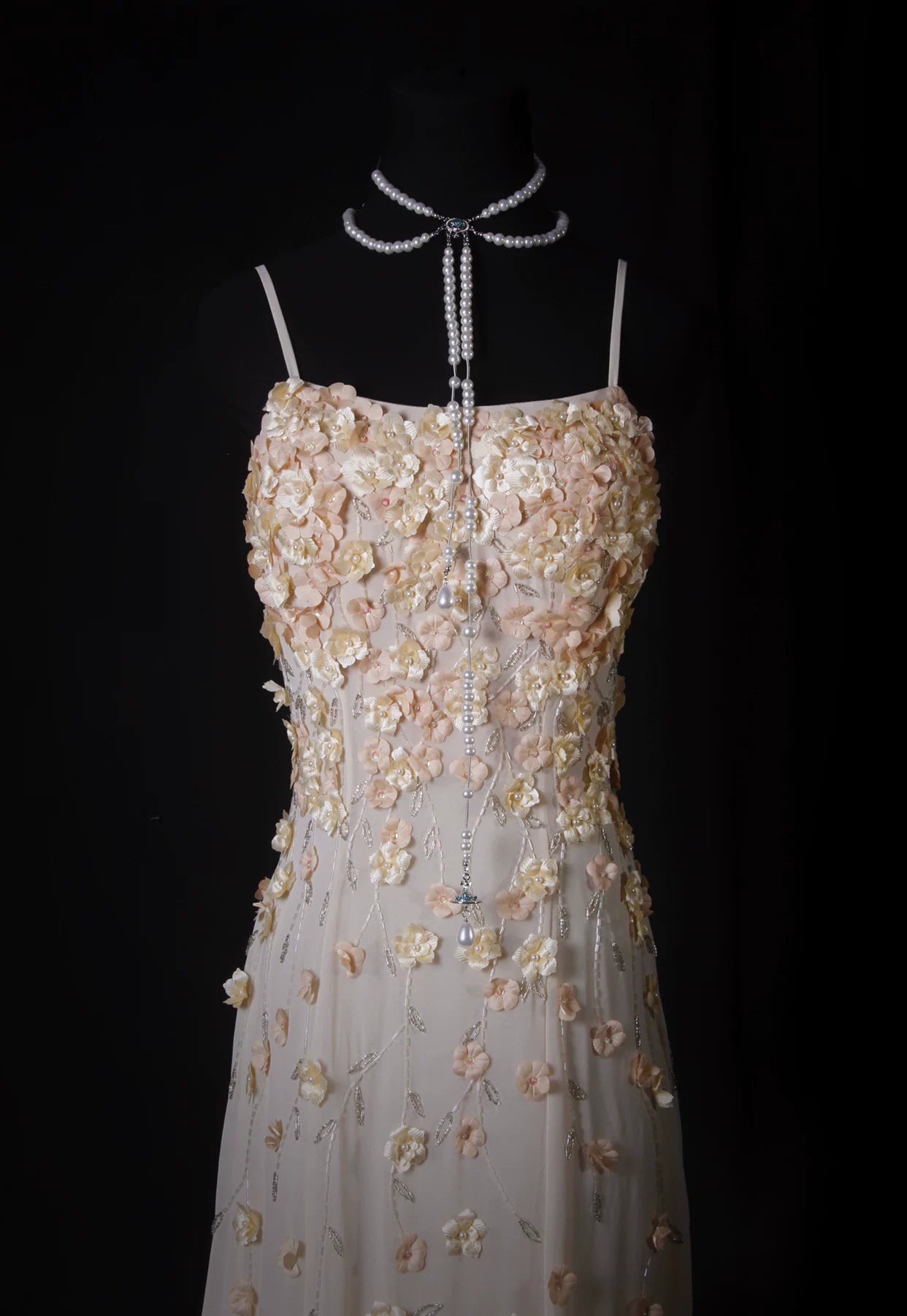 Graceful Spaghetti Strap Apricot Prom Dress Appliques Beads A-Line Evening Dress AP7164