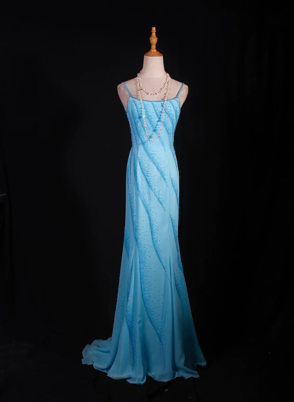 Elegant Spaghetti Strap Prom Dress Beads A-Line Evening Dress AP7165