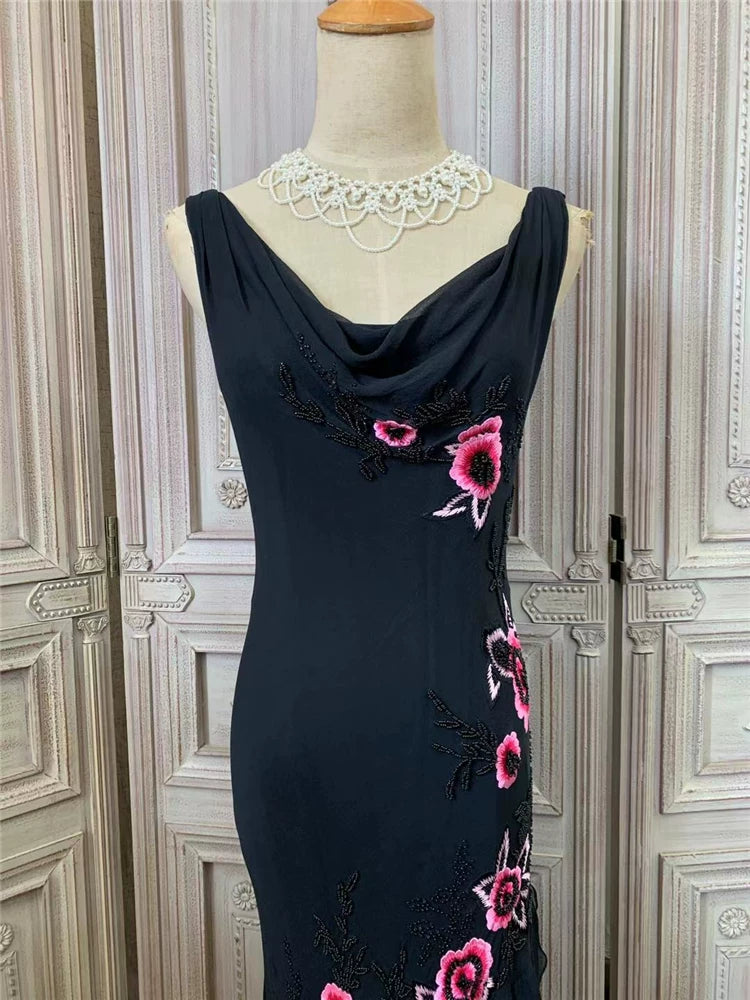 Vintage Draped V Neck Black Prom Dress Appliques Beads Sheath Formal Outfit AP7170