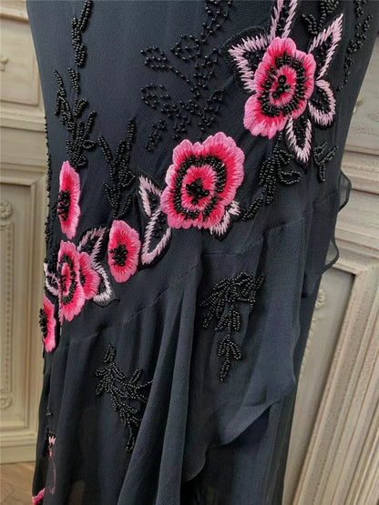 Vintage Draped V Neck Black Prom Dress Appliques Beads Sheath Formal Outfit AP7170
