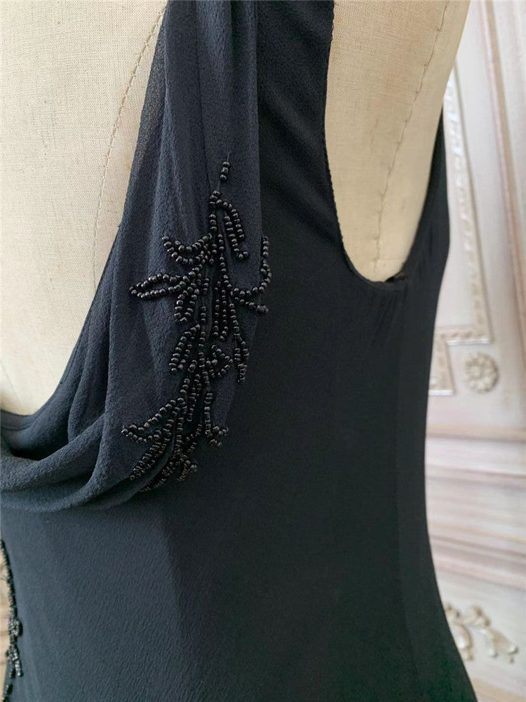 Vintage Draped V Neck Black Prom Dress Appliques Beads Sheath Formal Outfit AP7170