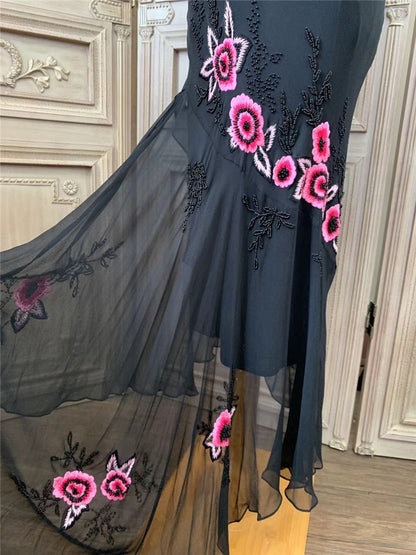 Vintage Draped V Neck Black Prom Dress Appliques Beads Sheath Formal Outfit AP7170