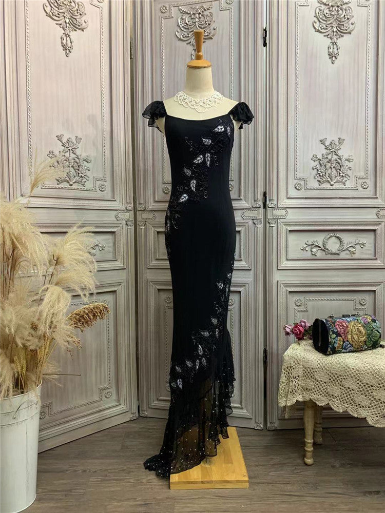 Alluring Ruffles Spaghetti Strap Black Prom Dress Appliques Beads Mermaid Formal Dress AP7175