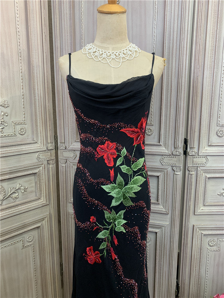 Gorgeous Spaghetti Strap Tulle Black Prom Dress Beads Appliques Mermaid Formal Dress AP7176