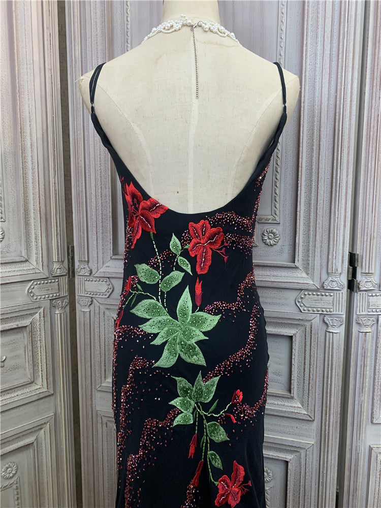 Gorgeous Spaghetti Strap Tulle Black Prom Dress Beads Appliques Mermaid Formal Dress AP7176