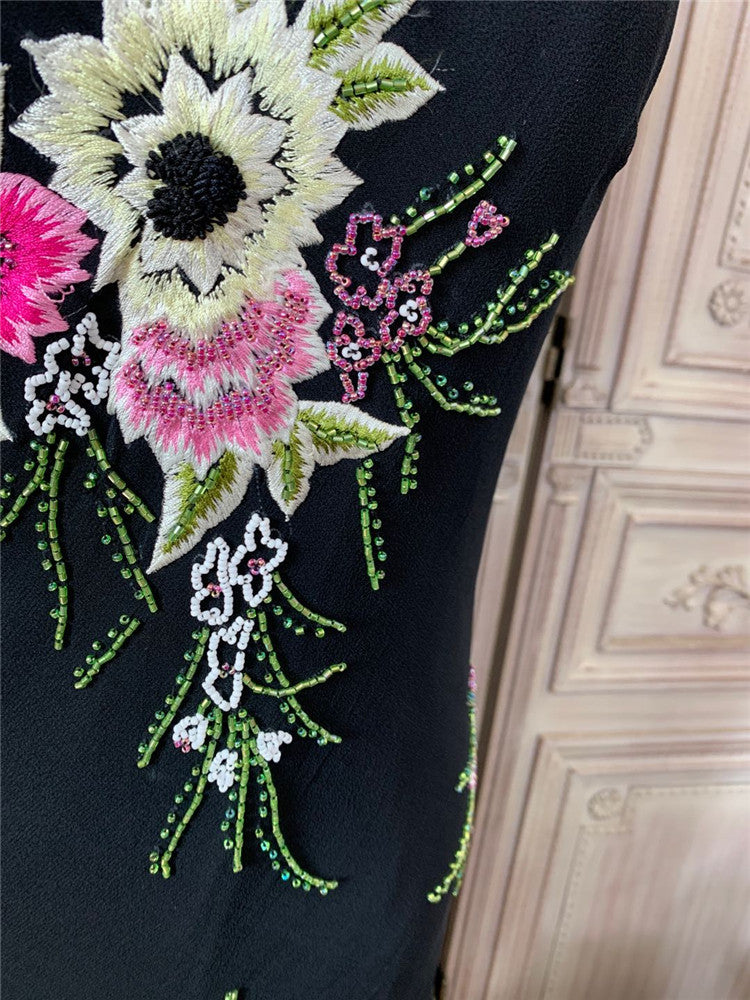 Glamorous Mermaid Black Prom Dress V Neck Beads Appliques Evening Dress AP7178
