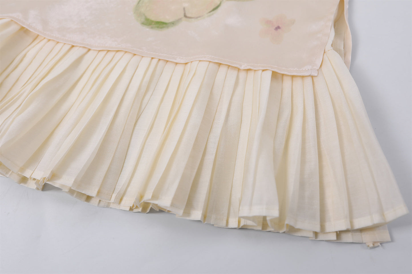 Coquette White Two-Piece Outfit Midi Dress Lace V-Neck Pear Print Pleated Midi Skirt AP7198