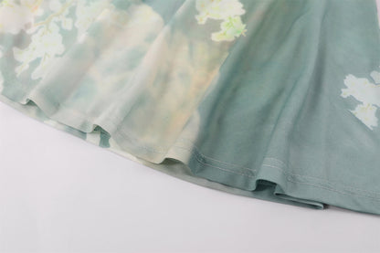Exquisite V-Neck Crisscross Back Lining Maxi Dresses Ethereal Green Floral Print Garden Parties Mermaid Long Dress AP7214