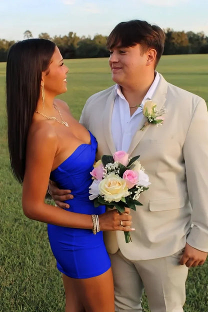 Elegant Strapless Yellow Ruched Bodycon Homecoming Dress with Cutout Detail AS020