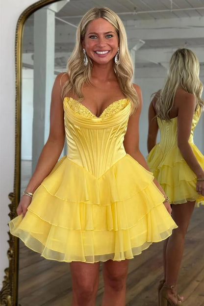 Elegant A-Line Sweetheart Short Tiered Chiffon Skirt Homecoming Dress AS079