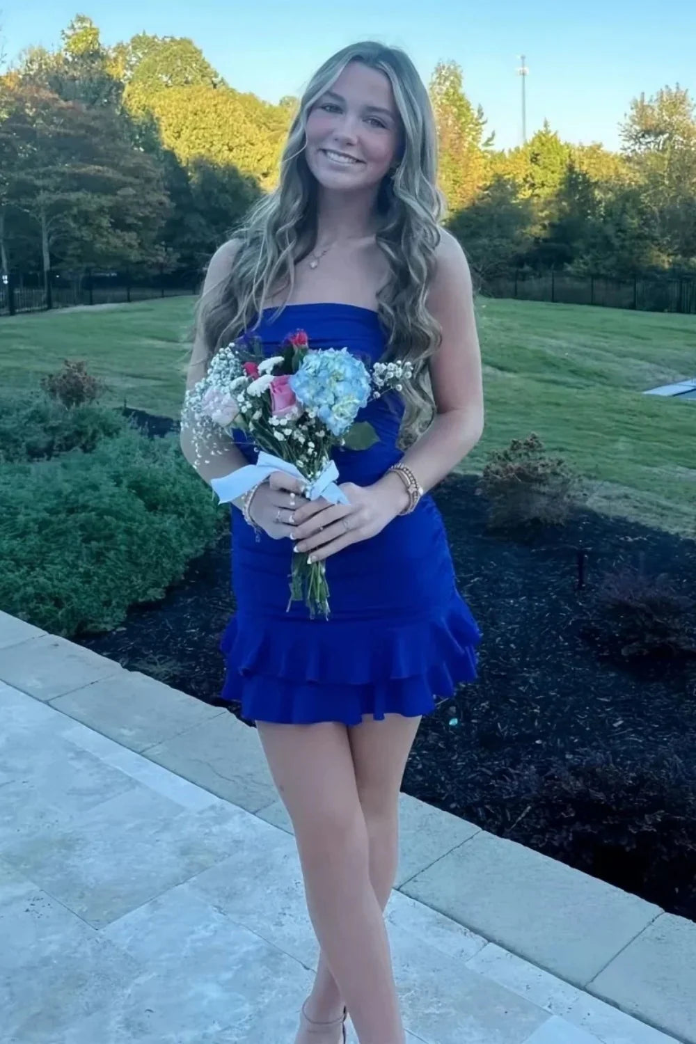 Chic Sheath Strapless Royal Blue Short Homecoming Dress with Ruffles AS082