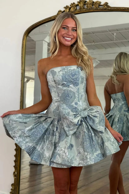 Special A-Line Strapless Low Waist Short Homecoming Dress With Bowknot AS097